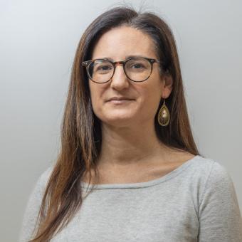 Anna Escolà, psicóloga de uno de los Equipos de Atención Psicosocial (EAPS) del Programa para la Atención Integral a Personas con Enfermedades Avanzadas.