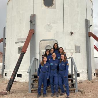 Les dones que formen la tripulació de l'Hypatia II.