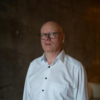 Ilkka Tuomi es experto en gestión del conocimiento, innovación, IA y educación.