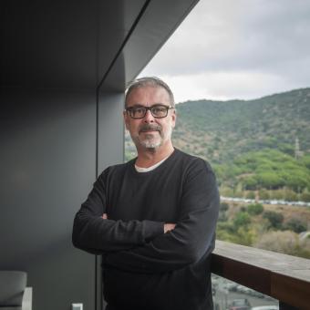 Roger Paredes, Jefe del Servicio de Enfermedades Infecciosas del Hospital Germans Trias i Pujol e investigador principal del Grupo de Genómica Microbiana de IrsiCaixa. 