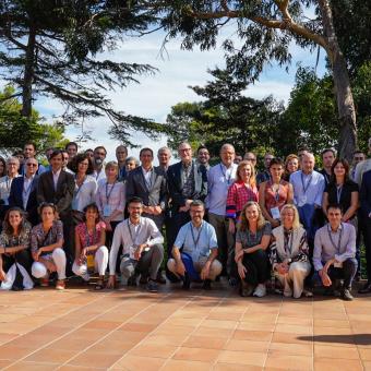 Foto de familia de los investigadores participantes en el encuentro en Cap Roig.