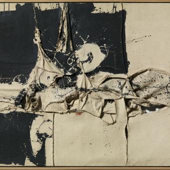 Manolo Millares,  VEGAP 2022. Cuadro 61, 1959. Técnica mixta sobre arpillera. © Gasull   Colección de arte Contemporáneo Fundación ”la Caixa”.