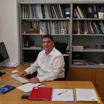 Jordi Figuerola, de la Estación Biológica de Doñana - Consejo Superior de Investigaciones Científicas (EBD-CSIC).