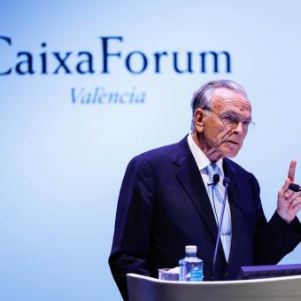 El president de la Fundació ”la Caixa”, Isidre Fainé, a CaixaForum València. © Máximo Garcia. Fundació ”la Caixa”.