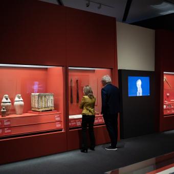 Fruto de una nueva colaboración entre la Fundación ”la Caixa” y el British Museum de Londres, la exposición explica la idea de la momificación .