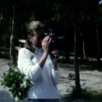 Dolmen de la Cova d’en Daina, 1965 – 1970. Fotograma de filmación 8mm.