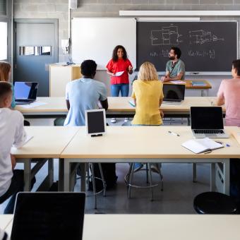 Los estudiantes realizan de media dos presentaciones al mes