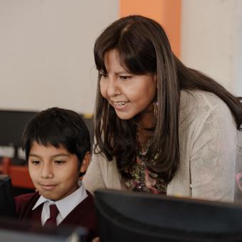 Cornejo ha podido observar que sus alumnos tienen ahora altos niveles de abstracción y gran capacidad de resolución de problemas.