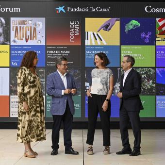 D'esquerra a dreta: la directora de CaixaForum Barcelona, Mireia Domingo; el director general adjunt de la Fundació ”la Caixa”, Joan Ramon Fuertes; la directora de l'Àrea d'Exposicions, Col·lecció i CaixaForum+ de la Fundación ”la Caixa”, Isabel Salgado; y el director del Museu de la Ciència CosmoCaixa, Valentí Farràs.