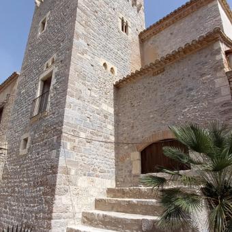 Accés a vista general de les obres de rehabilitació de l’Hospital de Cervelló a Olesa de Bonesvalls després de la seva rehabilitació