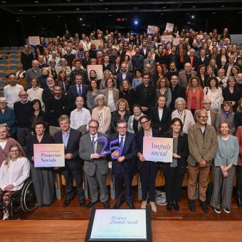 Representantes de entidades de Cataluña han acudido al acto de conmemoración.