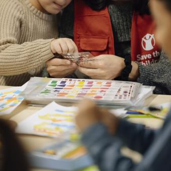 Uno de los espacios seguros para niños y niñas habilitados en Sedaví por Save the Children.