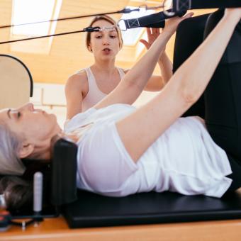 Cumplir con las recomendaciones de actividad física de la OMS se asocia con una menor acumulación de beta amiloide, una proteína vinculada al alzhéimer