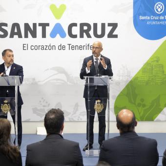 Imágenes de la rueda de prensa de presentación de CaixaForum Tenerife.