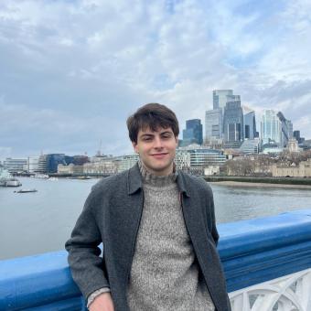 Gonzalo Plaza Arriola realizará un Máster en Inteligencia Artificial aplicada a Biomedicina y Asistencia Sanitaria en la University College London.