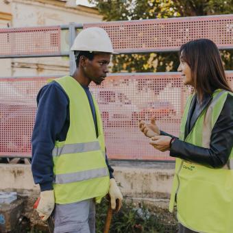 Mamadou amb una altra de les tècniques de Nova Feina.