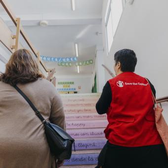 Imma i Mònica a les instal·lacions de Save The Children a València.