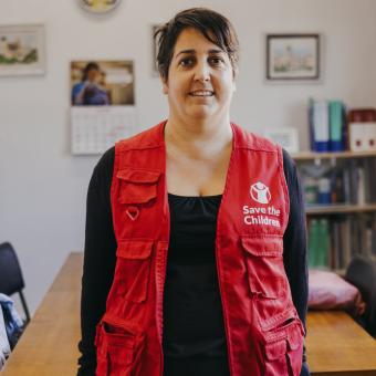 Mónica San Julián, social worker at Save the Children, an organisation that collaborates with the CaixaProinfancia programme.