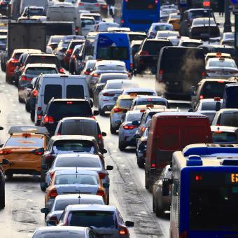 Densidad del tráfico en plena hora punta.