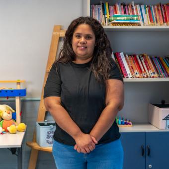 Karol Layn Naranjo, madre usuaria de los Espacios de Crecimiento 3-6 de CaixaProinfancia.