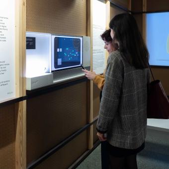 Módulo sobre un juego de dados en el que construir una pieza de 16 compases al azar.