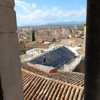 Imatge de les obres de rehabilitació del Palau Episcopal, seu del Museu d’Art de Girona. 
