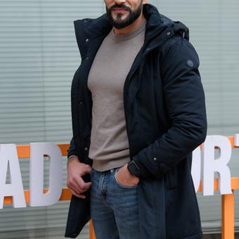 Rufo Santiago, usuario del programa Incorpora de la Fundación ”la Caixa” y responsable de una tienda de ropa en Cartagena.