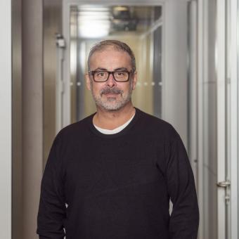 Roger Paredes, jefe del Servicio de Enfermedades Infecciosas del Hospital Germans Trias i Pujol e investigador principal del Grupo de Genómica Microbiana de IrsiCaixa. 