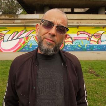 Imatge de l'artista J. Loka al BesArt. The River Museum.