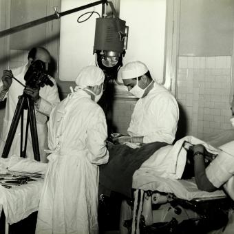 L'interior de la Clínica de Cirurgia de l'Institut de la Dona que Treballa al carrer Escorial 177. (9 de febrer 1957).
