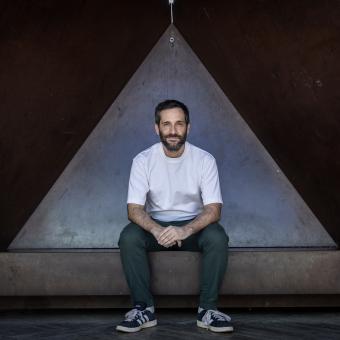 Marc Suárez-Calvet, becado de la Fundación ”la Caixa”, es neurólogo clínico en el Hospital del Mar y dirige el grupo de Neurología Traslacional y Biomarcadores en el Barcelonaβeta Brain Research Center. 