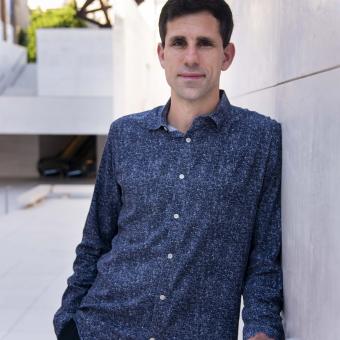 César de la Fuente, becado de la Fundación ”la Caixa” y profesor catedrático en la Universidad de Pensilvania donde lidera el laboratorio Machine Biology Group.