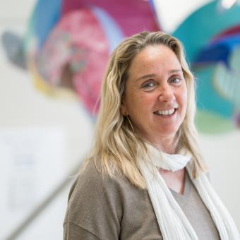 Núria García, paciente con esclerosis múltiple atendida en el CEMCAT del Hospital Vall d’Hebron.