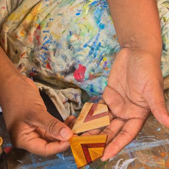 Algunas de las piezas artesanales de Imbana Arte y Bisutería.
