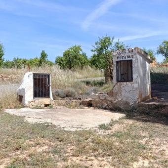 Uno de los 16 aljibes históricos de Utiel, utilizados para recoger y almacenar agua de la lluvia.