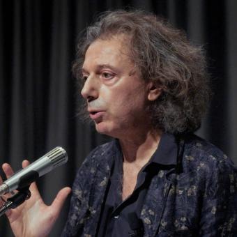 Eric Sadin a En pausa: Lectures per pensar el present.
