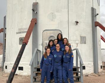 Las mujeres que forman la tripulación del Hypatia II