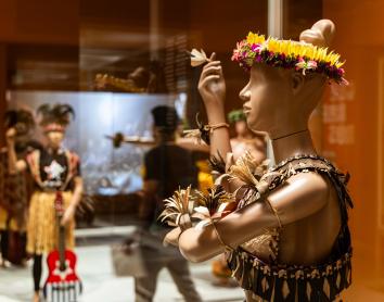 CaixaForum Madrid explora la riqueza artística de las culturas del Pacífico