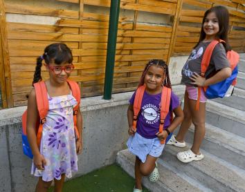 Més de 20.000 infants en situació de vulnerabilitat a Catalunya reben suport de CaixaProinfància per afrontar el nou curs