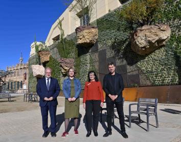 CaixaForum Barcelona rinde homenaje al paisaje del Mediterráneo en su nuevo bosque vertical