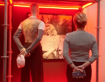 Jean Paul Gaultier plasma su mirada sobre el cine y la moda en CaixaForum Zaragoza