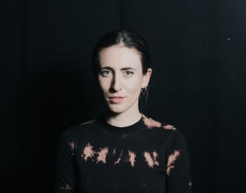 Clara Aguilar revela el procés creatiu de l’espai sonor de Naufragis. Arqueologia submergida
