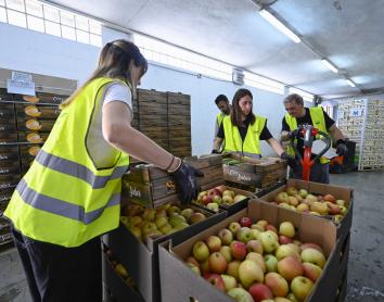 La Fundación ”la Caixa” y CaixaBank impulsan la sexta campaña «Ningún hogar sin alimentos»