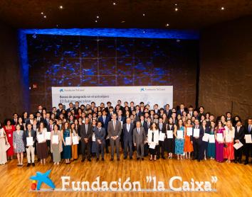 Cien estudiantes reciben una beca de la Fundación ”la Caixa” para cursar un posgrado en el extranjero