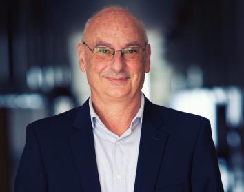 Francisco Juan Martínez Mojica imparte en CosmoCaixa una charla sobre la memoria microbiana