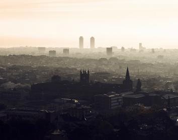 La Zona de Baixes Emissions de Barcelona redueix els nivells de NO₂
