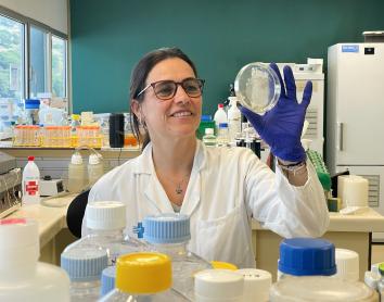 Un tractament contra el VIH aconsegueix recuperar el microbioma en casos avançats de la infecció