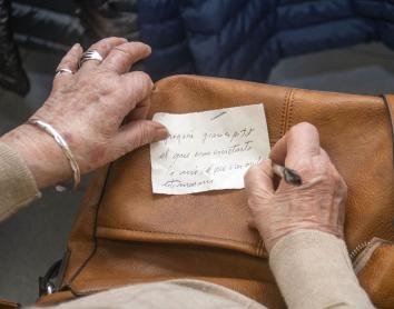 Persones grans davant del dol: escoltar per cuidar
