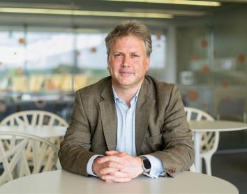 Ewan Birney explicará en CosmoCaixa cómo se gestó el primer borrador del genoma humano