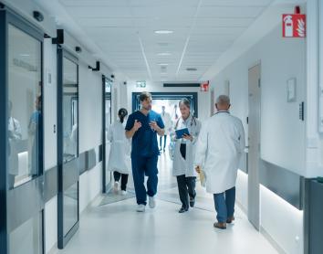 El entorno laboral y las condiciones organizativas, claves en la prevención del burnout entre los sanitarios